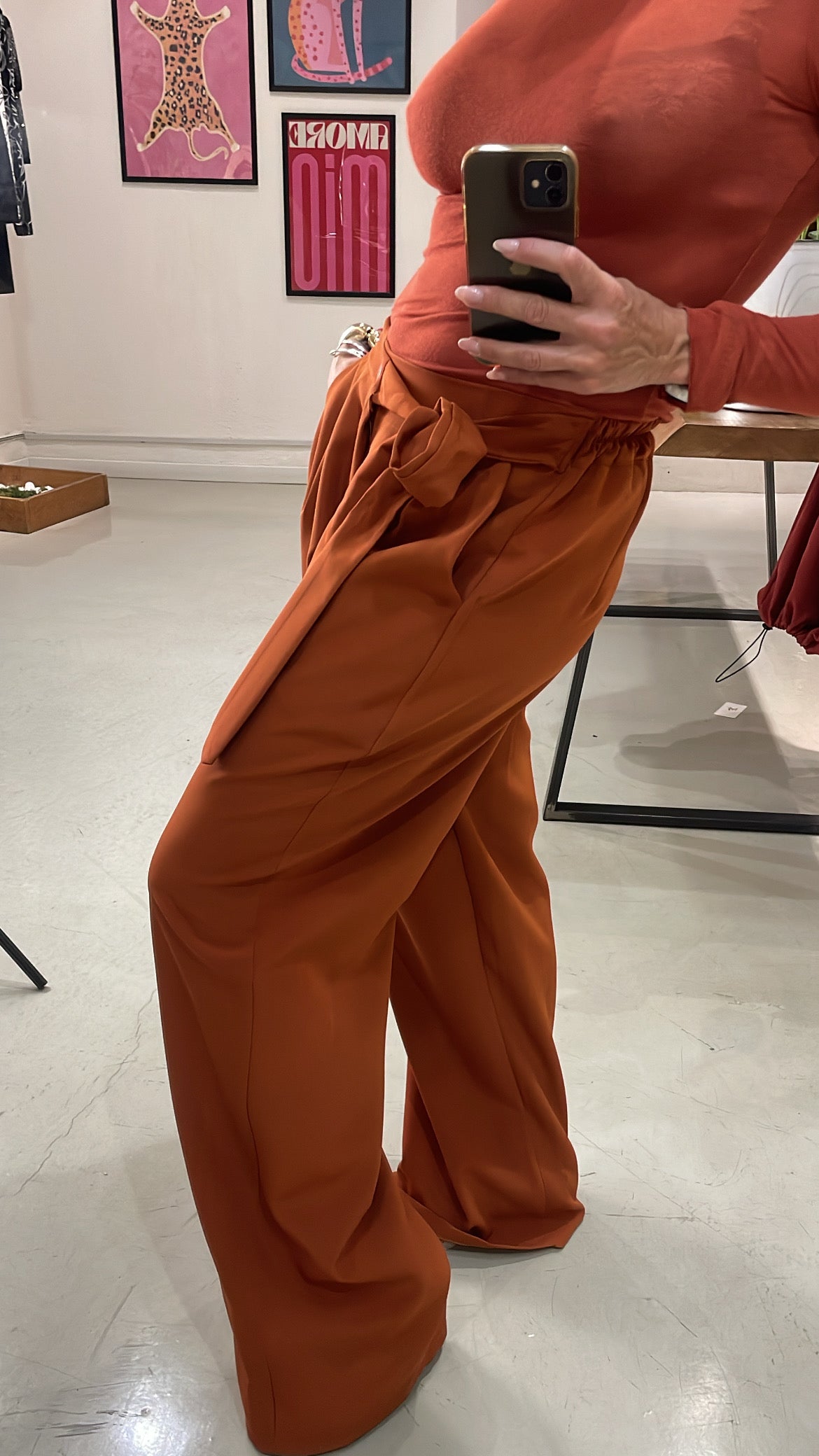 Pantalone AROUND