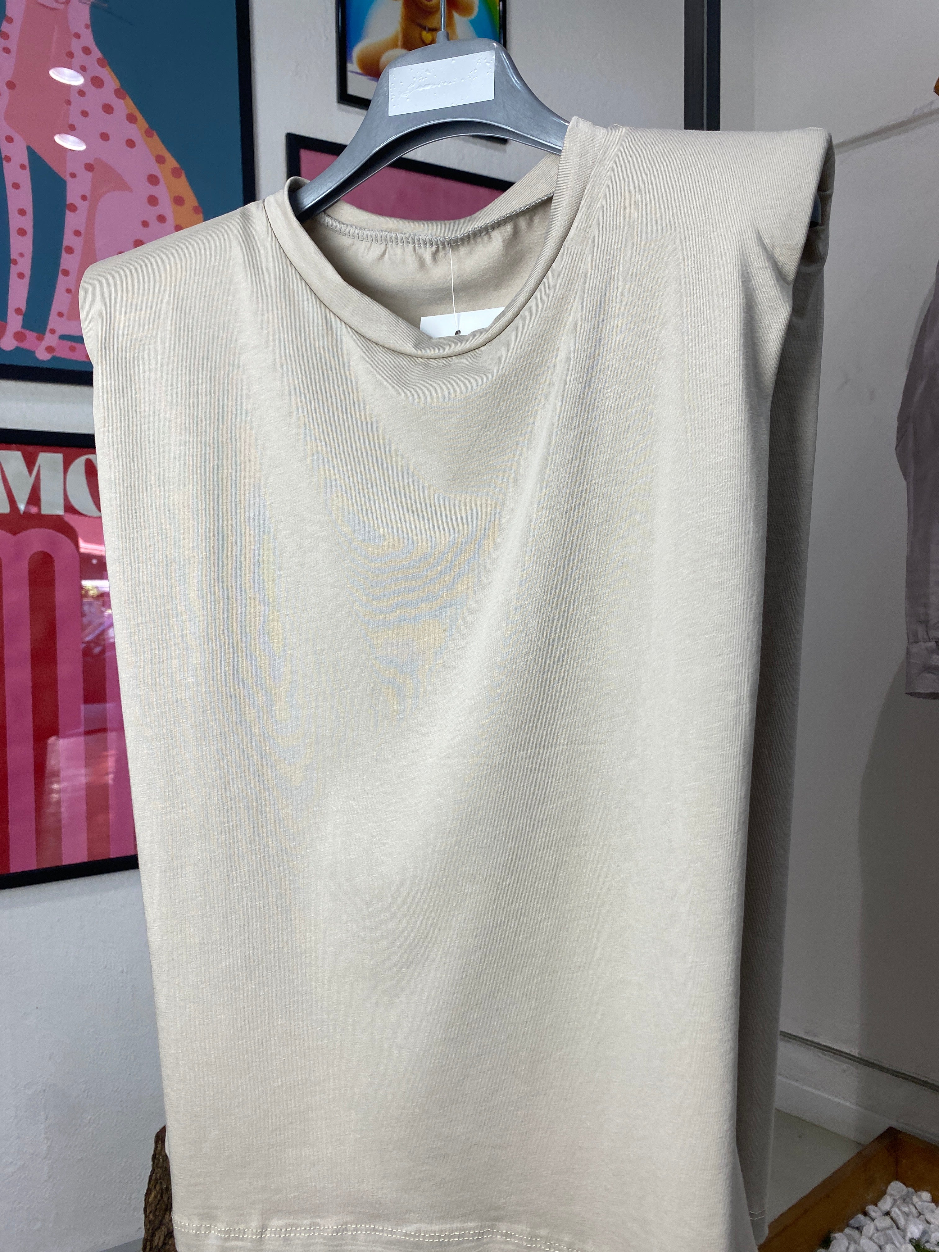 T-shirt Dottie
