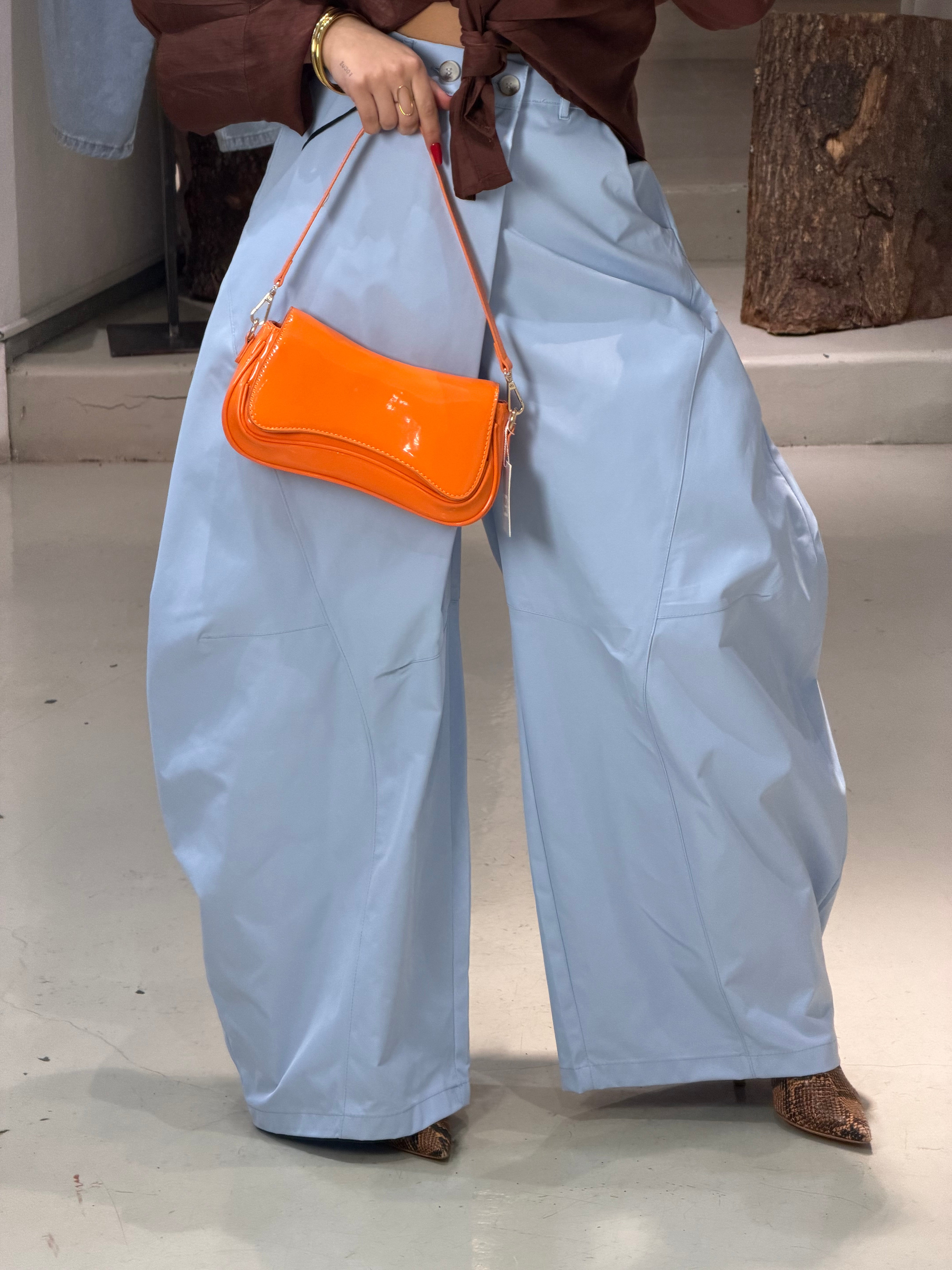 Pantalone over DRIFT celeste