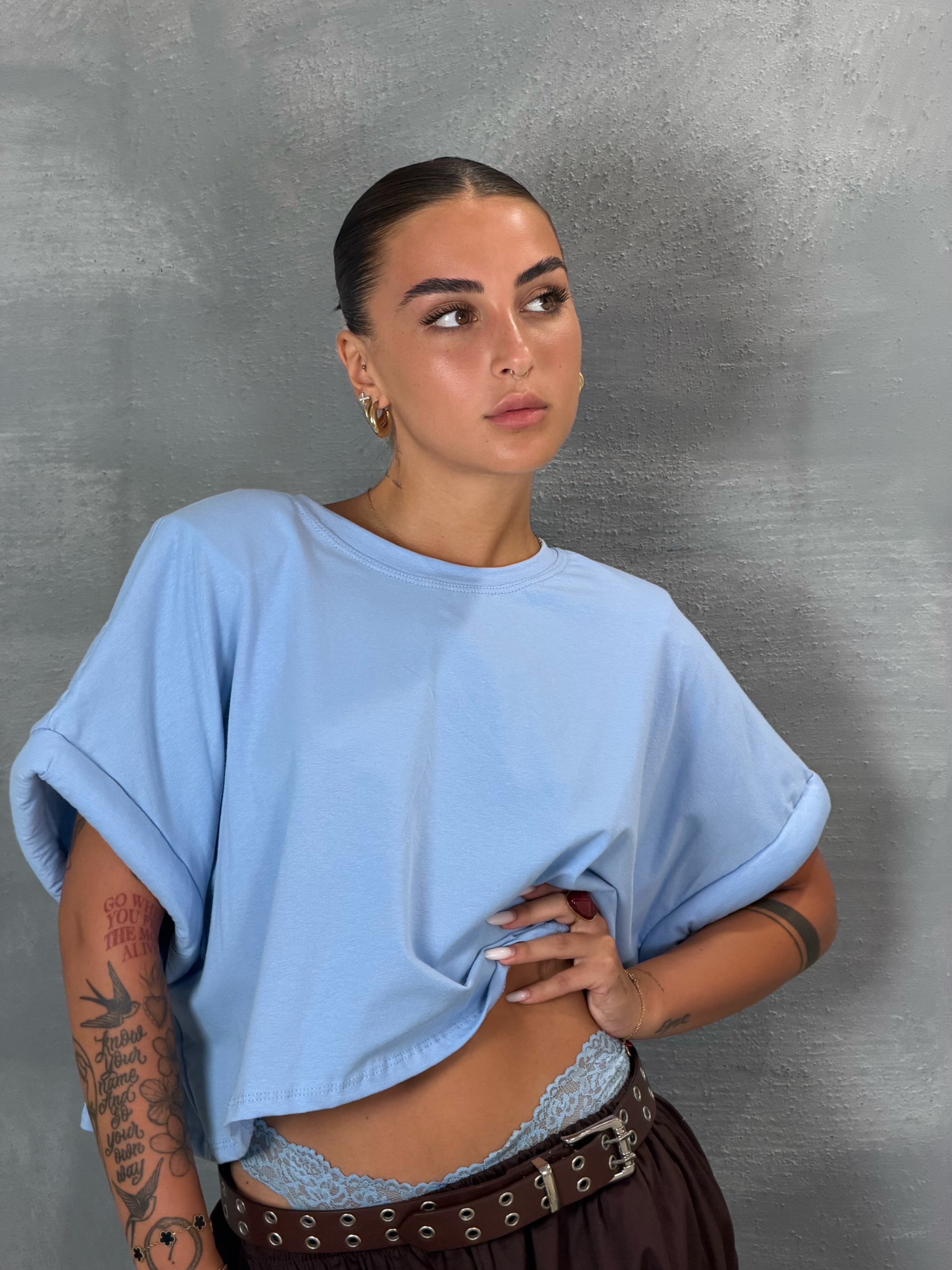 Maglia crop GUMMY sky